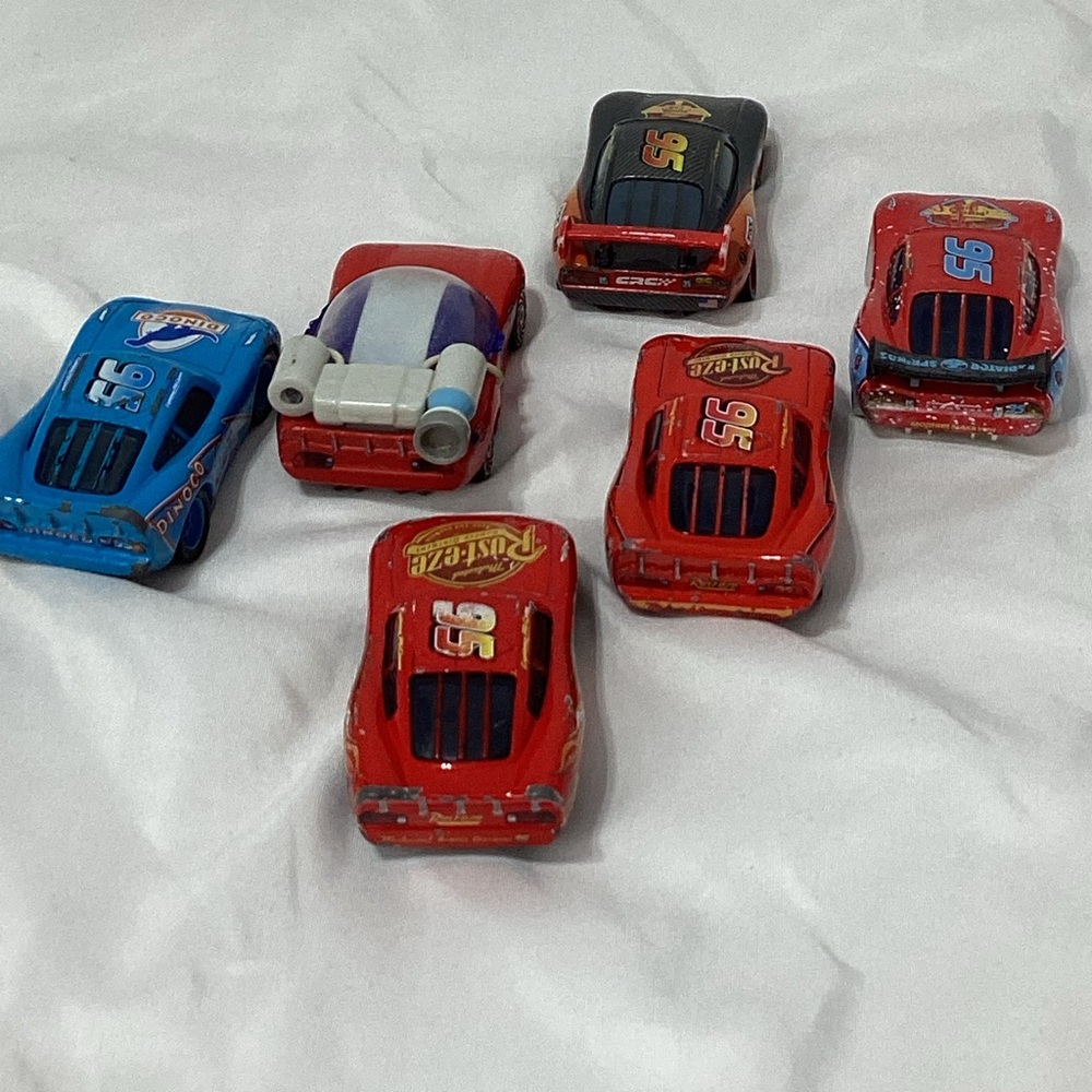 Disney Cars Movie Cars Lot 6 Lightning McQueen Ice Racer Autonaut Dinoco Lot GG - Picture 5 of 8
